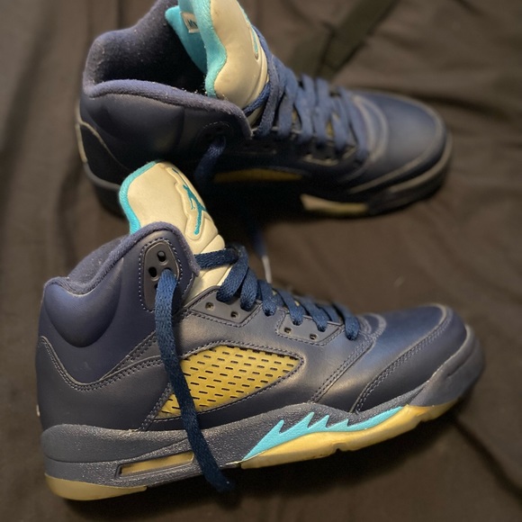 Jordan 5s - Picture 3 of 3